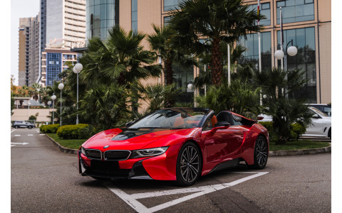 BMW i8 roadster