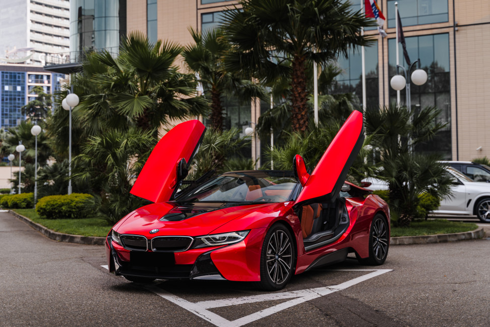 BMW i8 roadster