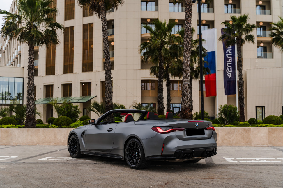 BMW M4