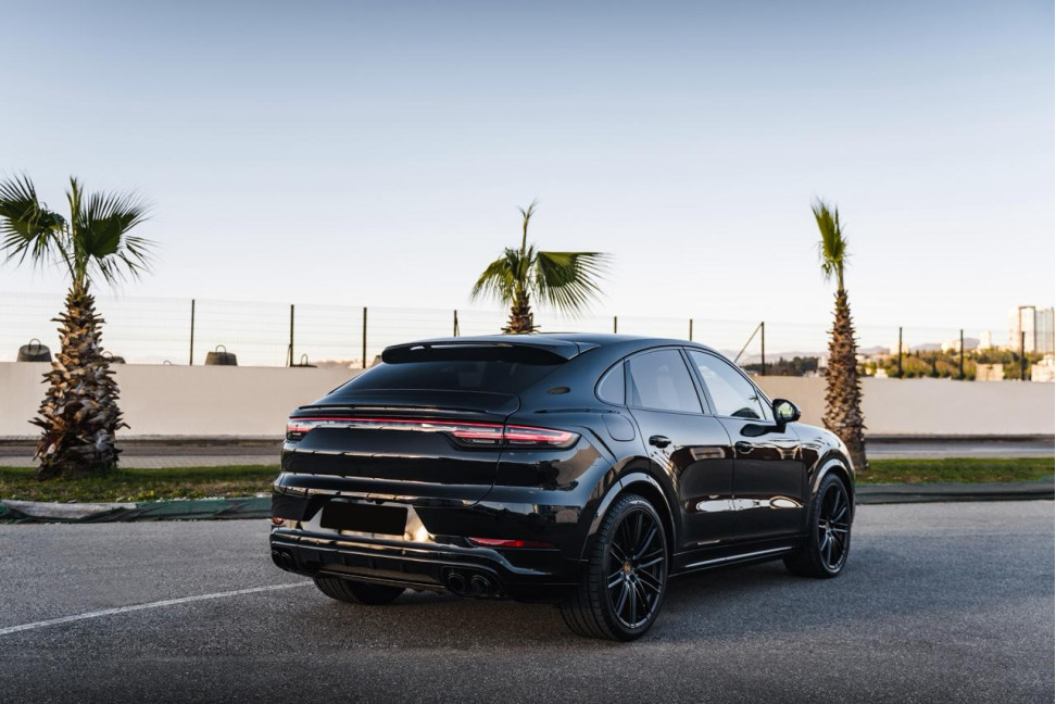 Porsche Cayenne Coupe S 