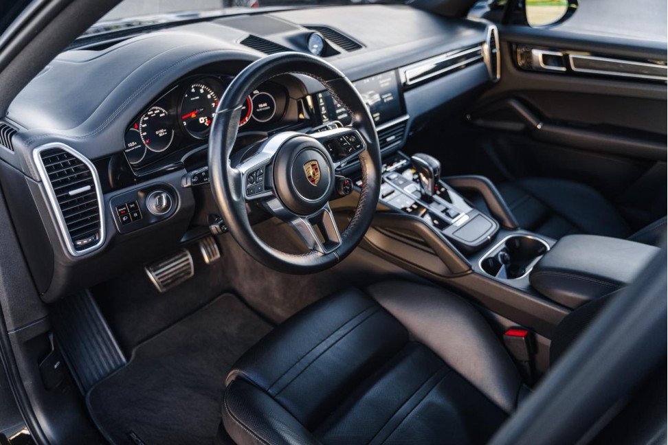 Porsche Cayenne Coupe S 