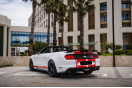 Ford Mustang (белый)
