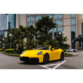 Porsche 911 (992) Carrera 4S