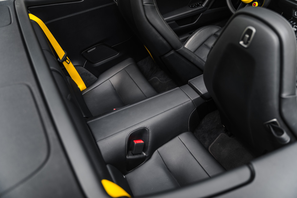 Porsche 911 (992)