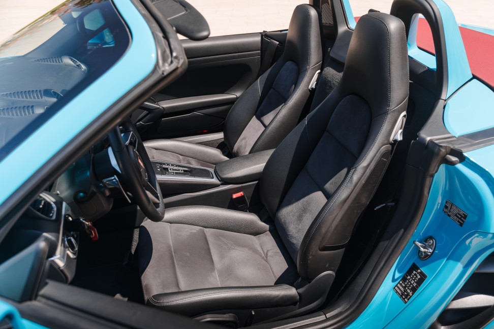 Porsche Boxster 718